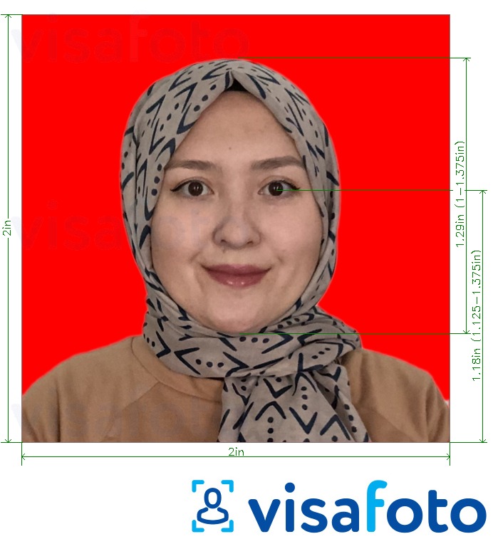 Eksempel på billede for Indonesien pas 51x51 mm (2x2 tommer) rød baggrund med præcis størrelsesspecifikation.