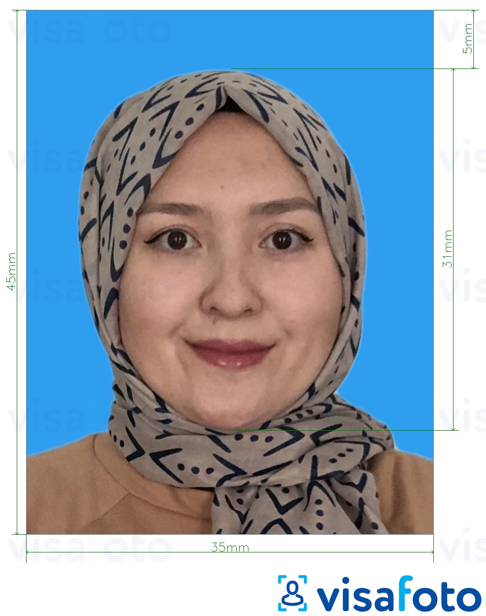Eksempel på billede for Malaysia Visum 35x45 mm blå baggrund med præcis størrelsesspecifikation.